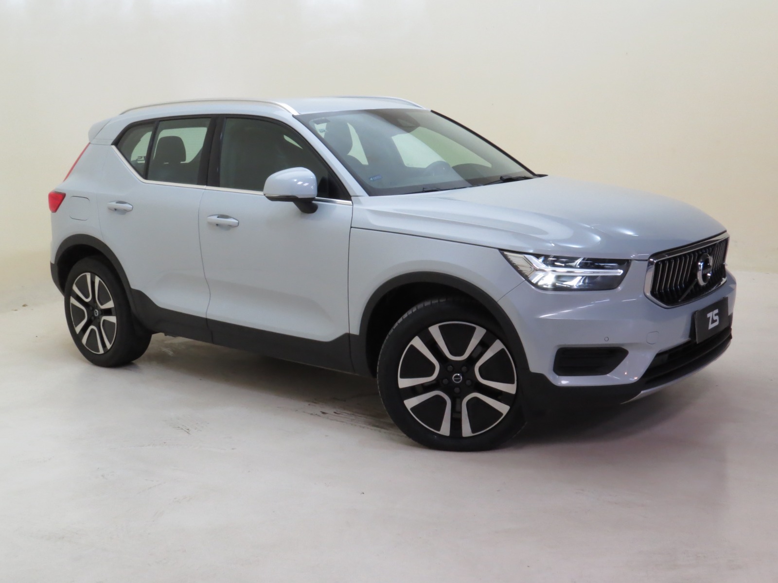 XC40