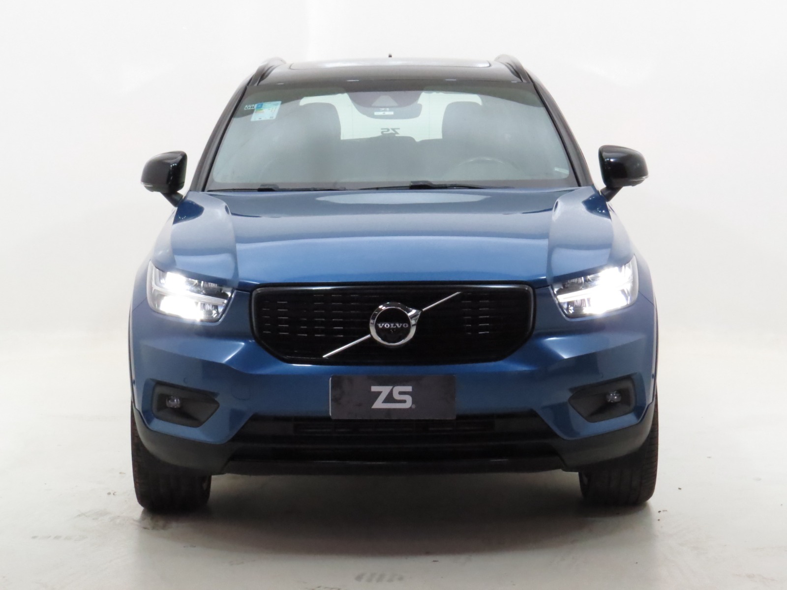 XC40 R-DESIGN 2.0 T5 GASOLINA AWD GEARTRONIC