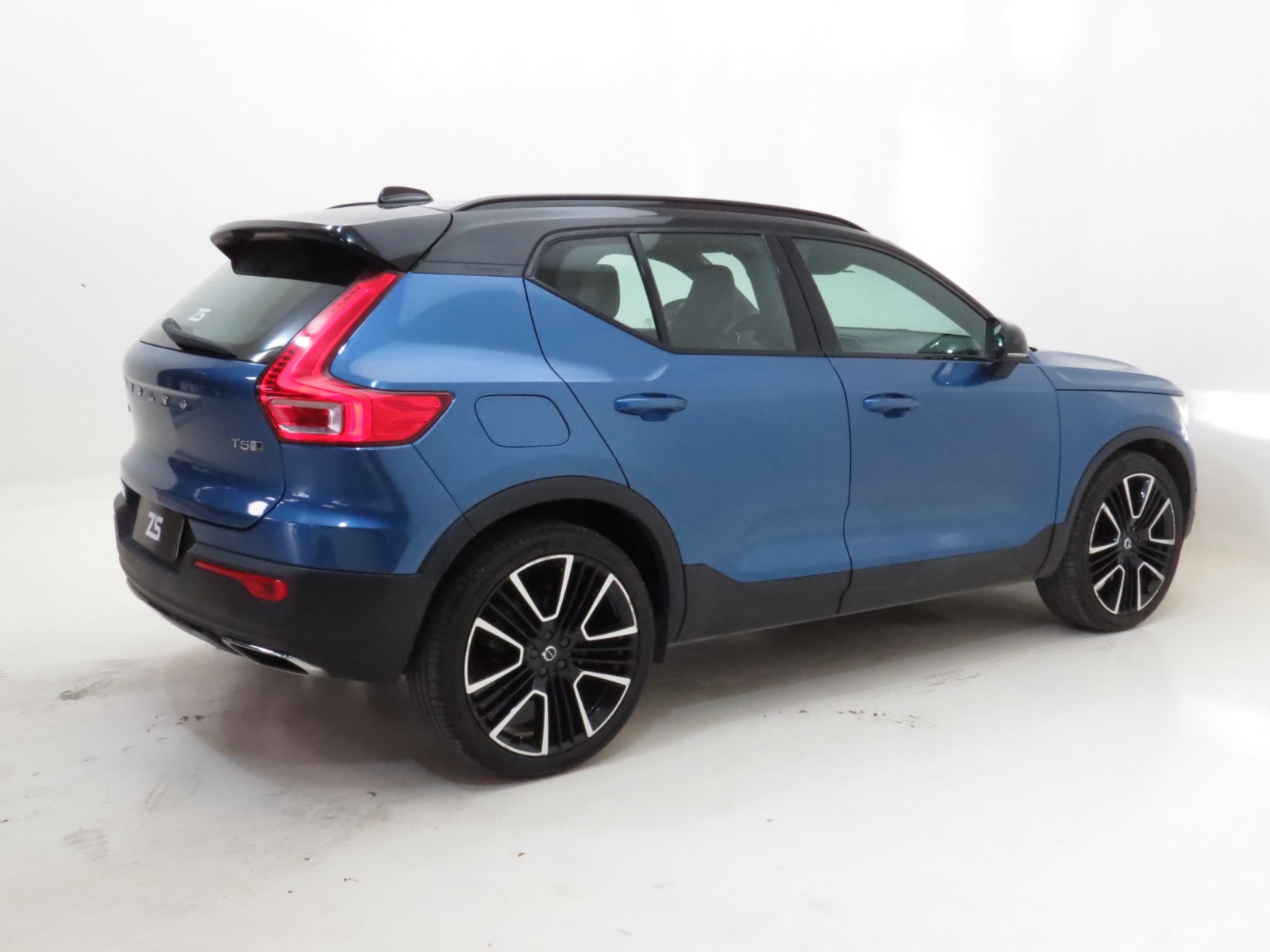 XC40 R-DESIGN 2.0 T5 GASOLINA AWD GEARTRONIC