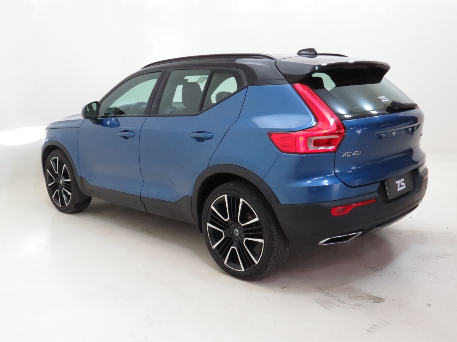 XC40 R-DESIGN 2.0 T5 GASOLINA AWD GEARTRONIC