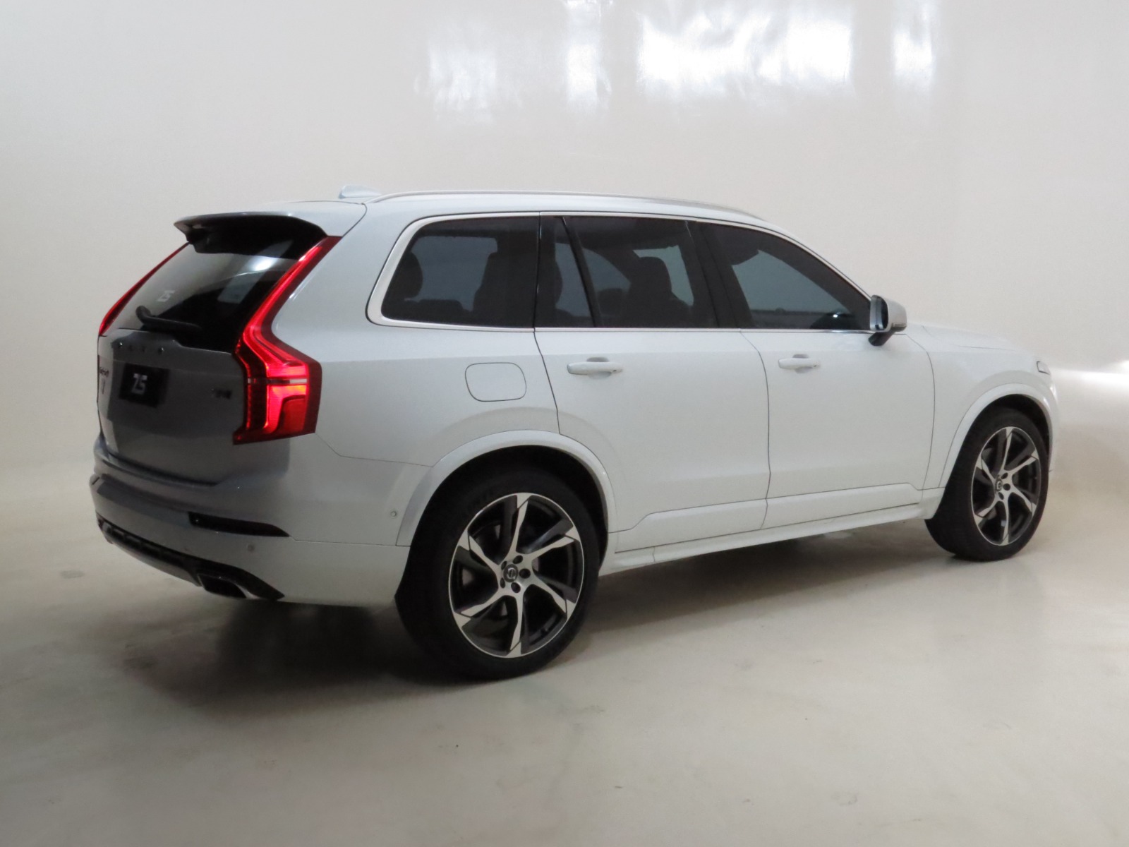 XC90 R-DESIGN 2.0 T8 HYBRID AWD GEARTRONIC