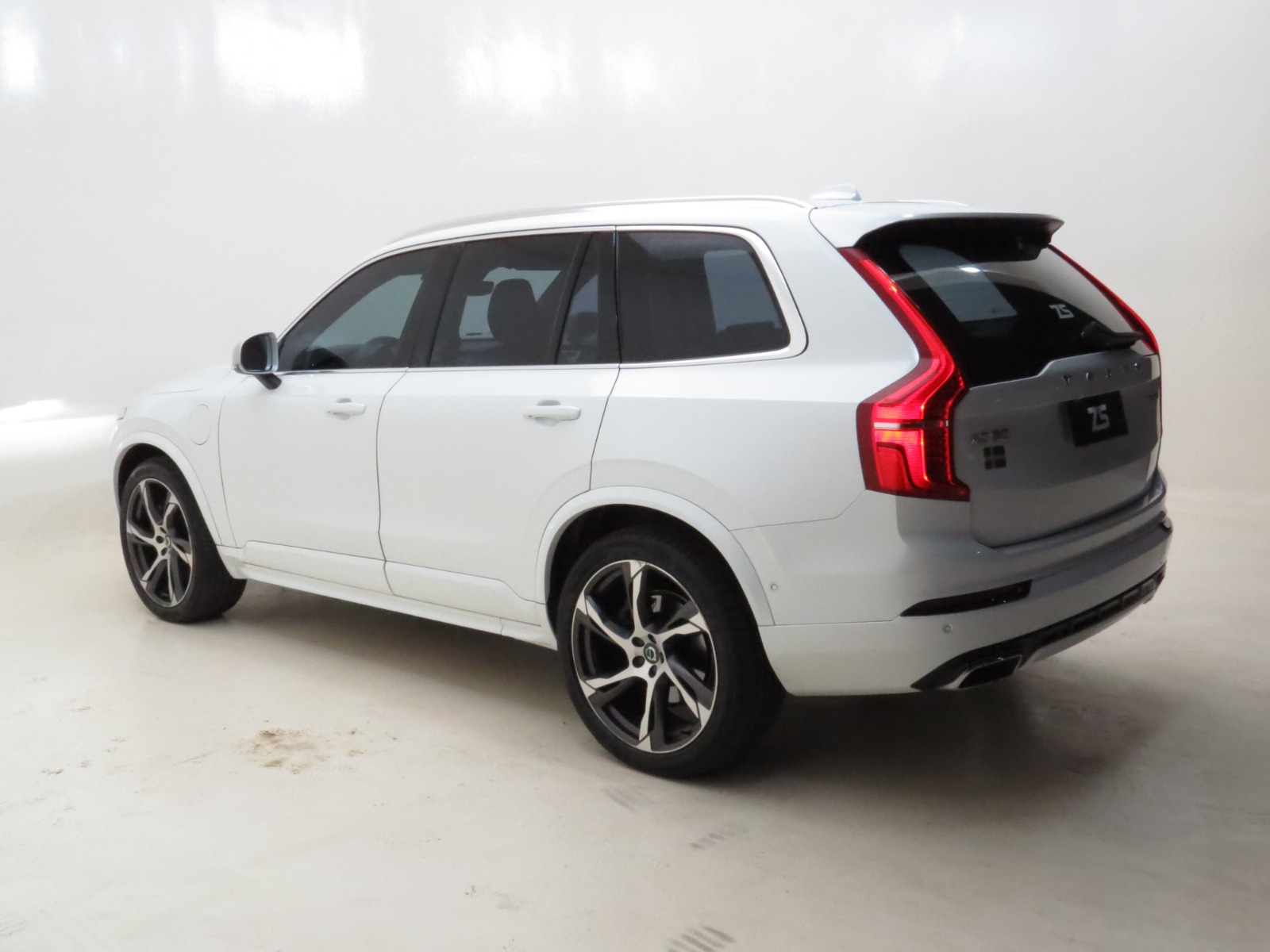 XC90 R-DESIGN 2.0 T8 HYBRID AWD GEARTRONIC