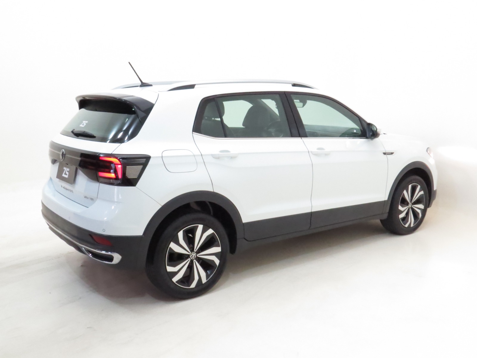 T-CROSS HIGHLINE 1.4 250 TSI FLEX AUTOMÁTICO